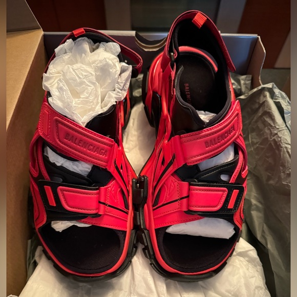 Balenciaga sandals - Picture 1 of 6